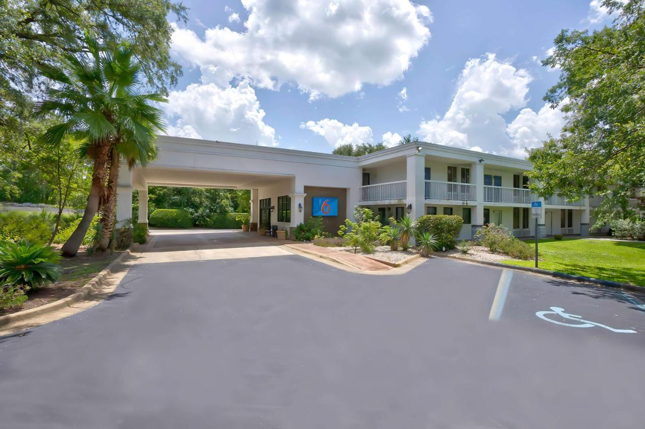 6-gainesville, Fl Gainesville